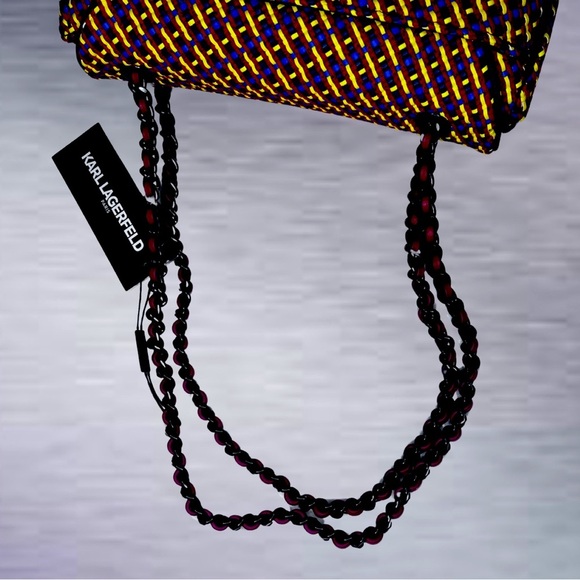 NWT Karl Lagerfeld Paris Agyness Textured
Shoulder Bag Comes with Dusty - Picture 12 of 15